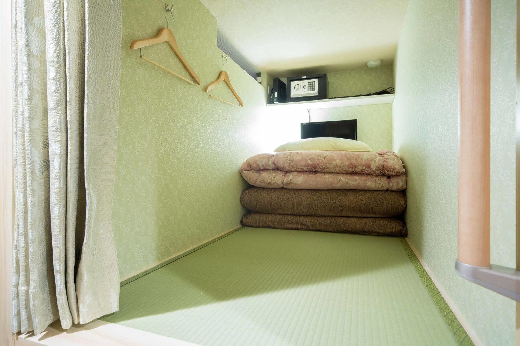 Hostel Wasabi Nagoya Ekimae Dış mekan fotoğraf